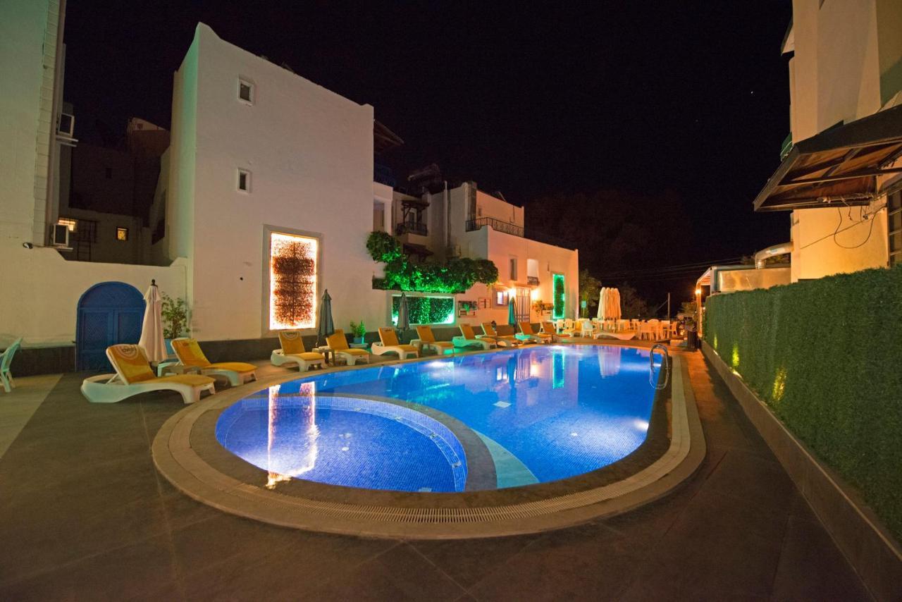 גומבט Sky Star Hotel מראה חיצוני תמונה