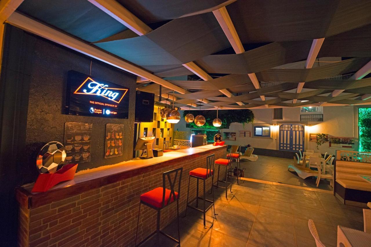 גומבט Sky Star Hotel מראה חיצוני תמונה